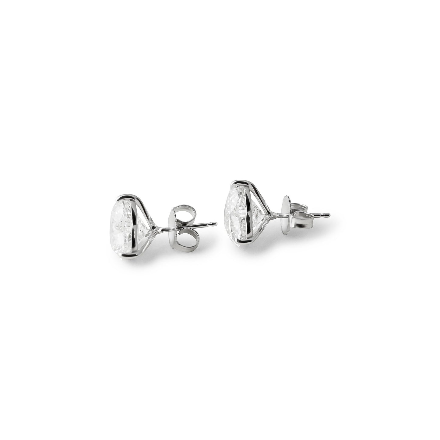 DIAMOND HEART STUDS
