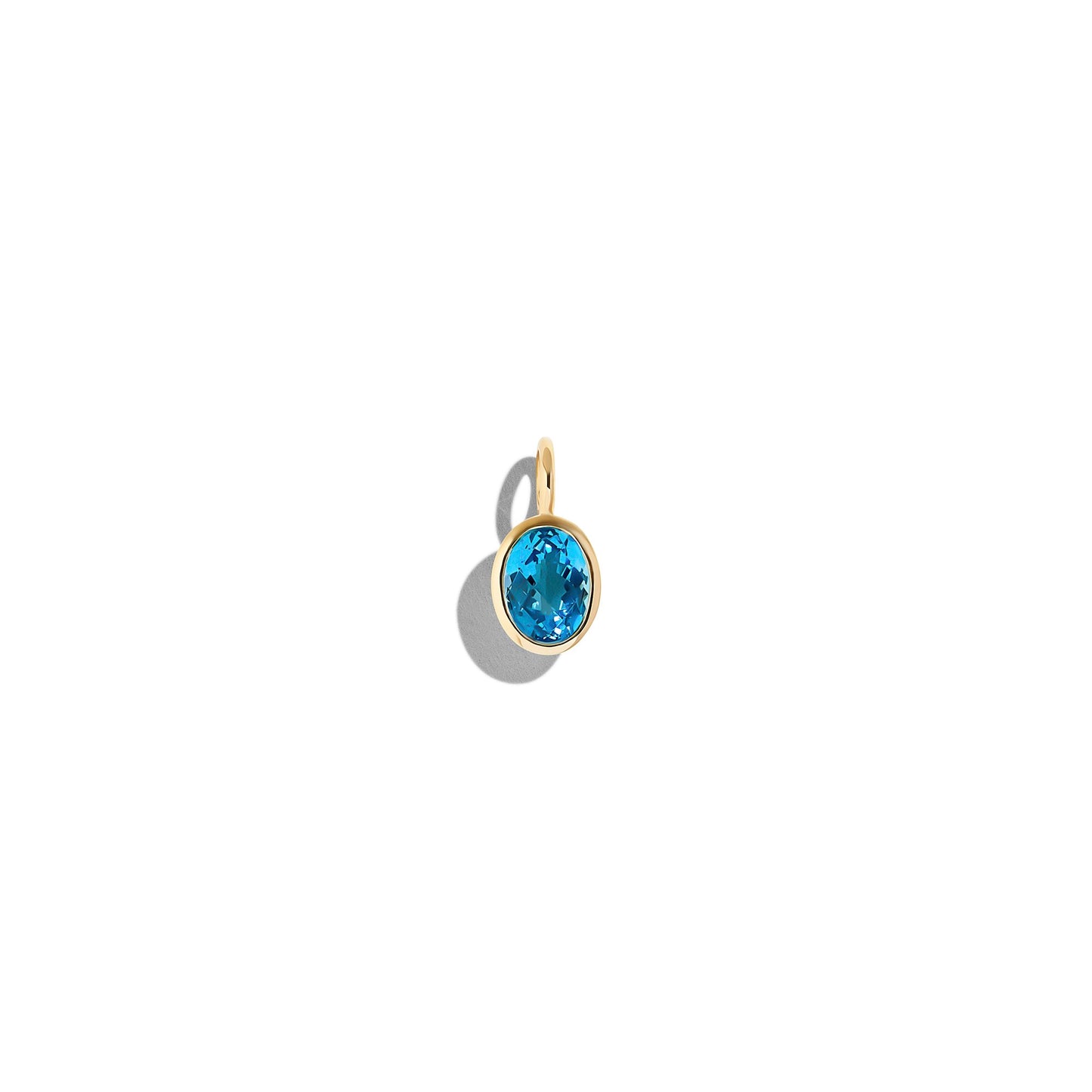 OVAL BLUE TOPAZ PENDANT