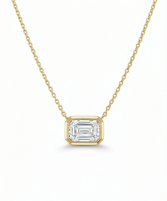 GOLD SOLITAIRE EMERALD CUT NECKLACE