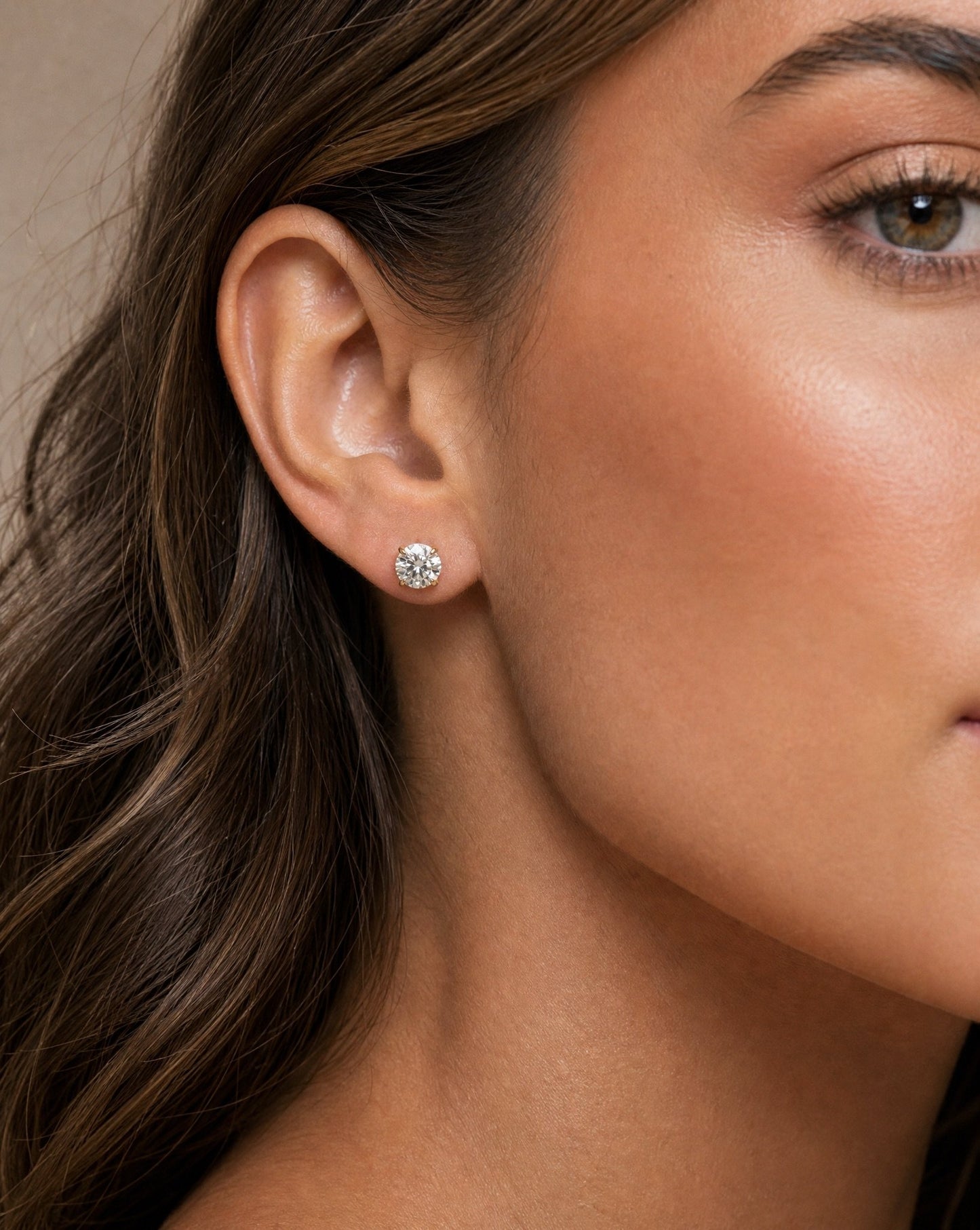 4.5 Carat Gold Studs